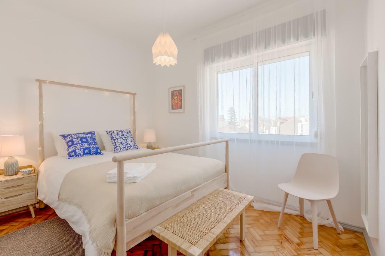 Renovated Sunny Apartment With Amazing Sunset Balcony , By Timecooler 리스본 외부 사진